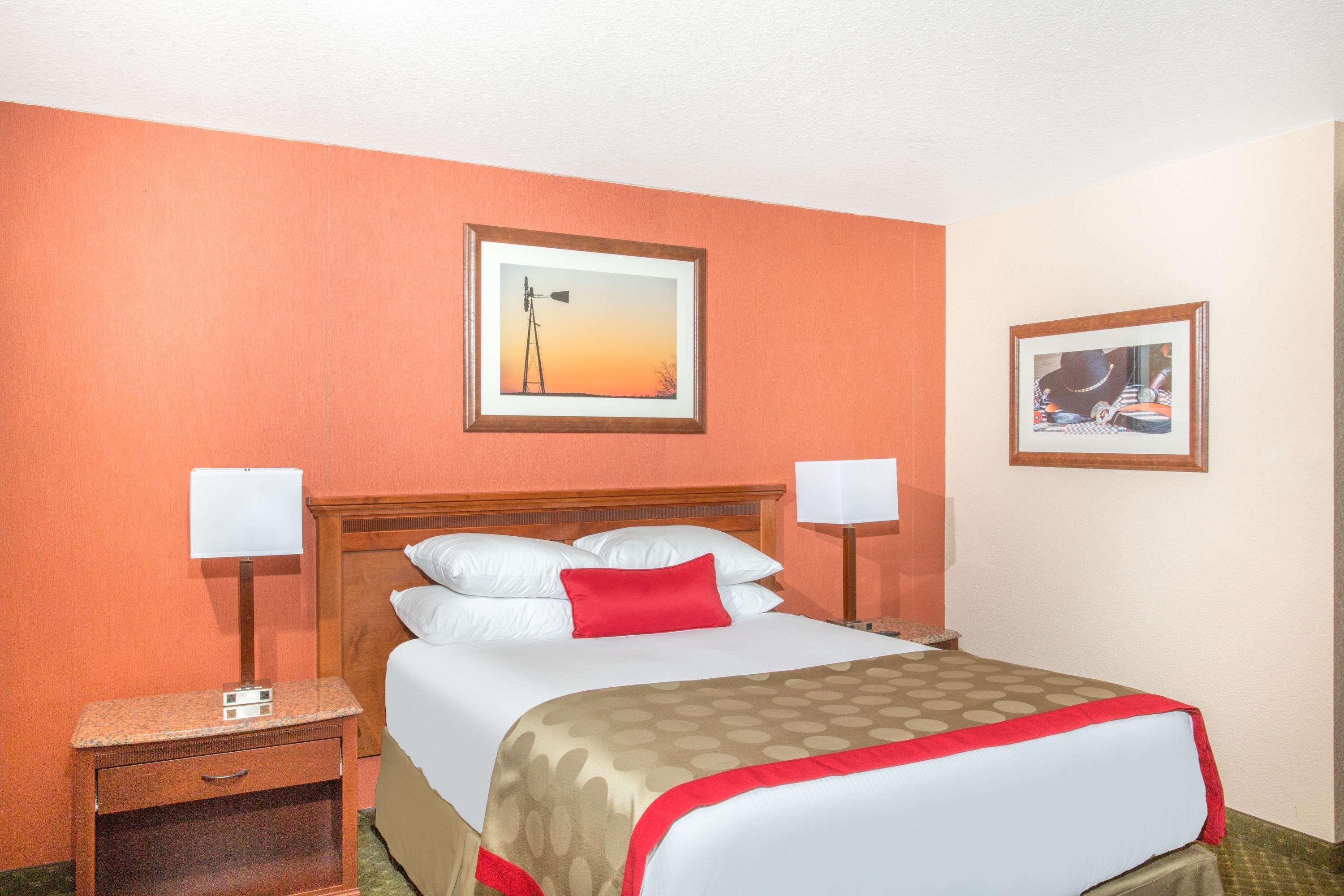 Ramada By Wyndham Elko Hotel At Stockmen'S Casino מראה חיצוני תמונה