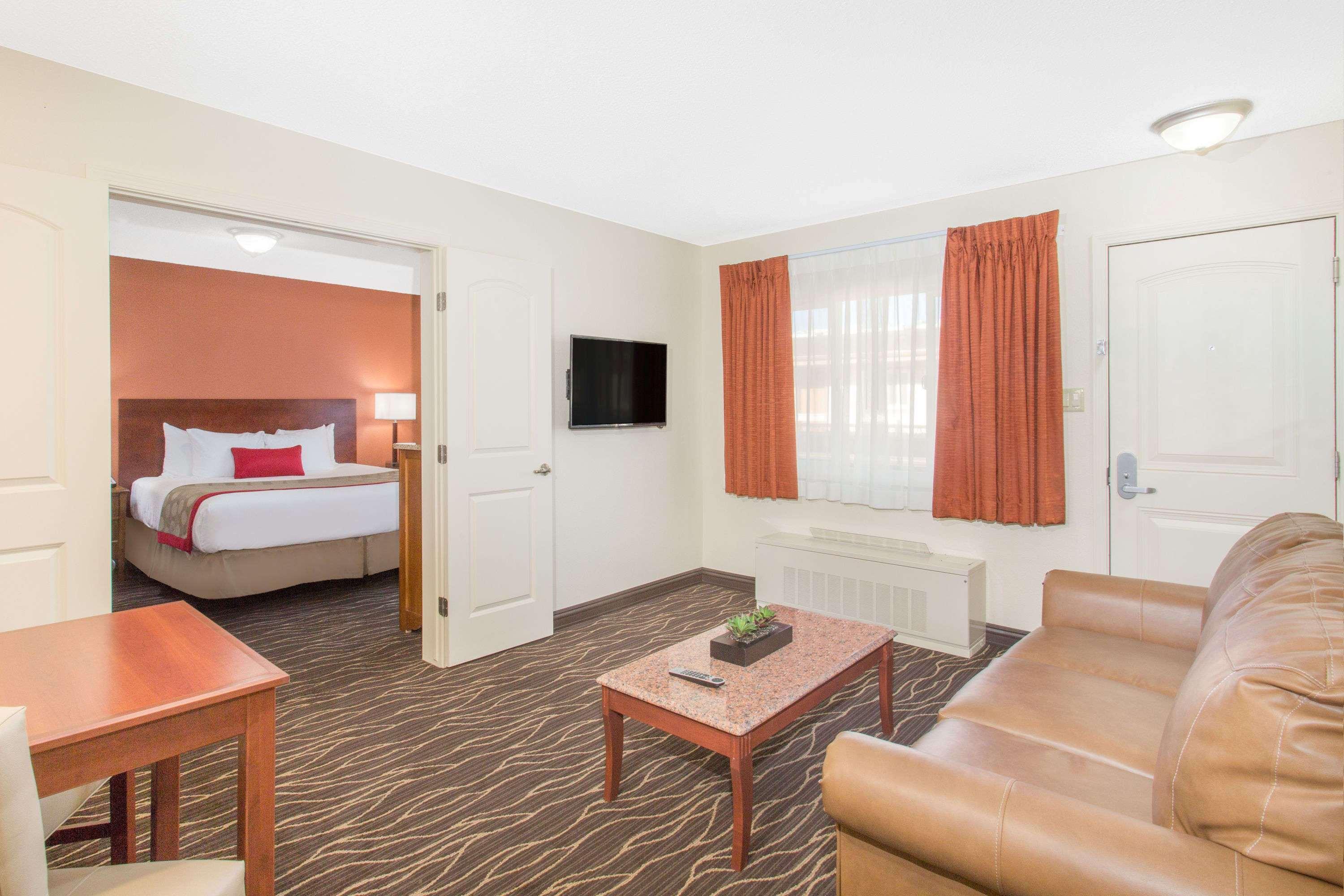 Ramada By Wyndham Elko Hotel At Stockmen'S Casino מראה חיצוני תמונה