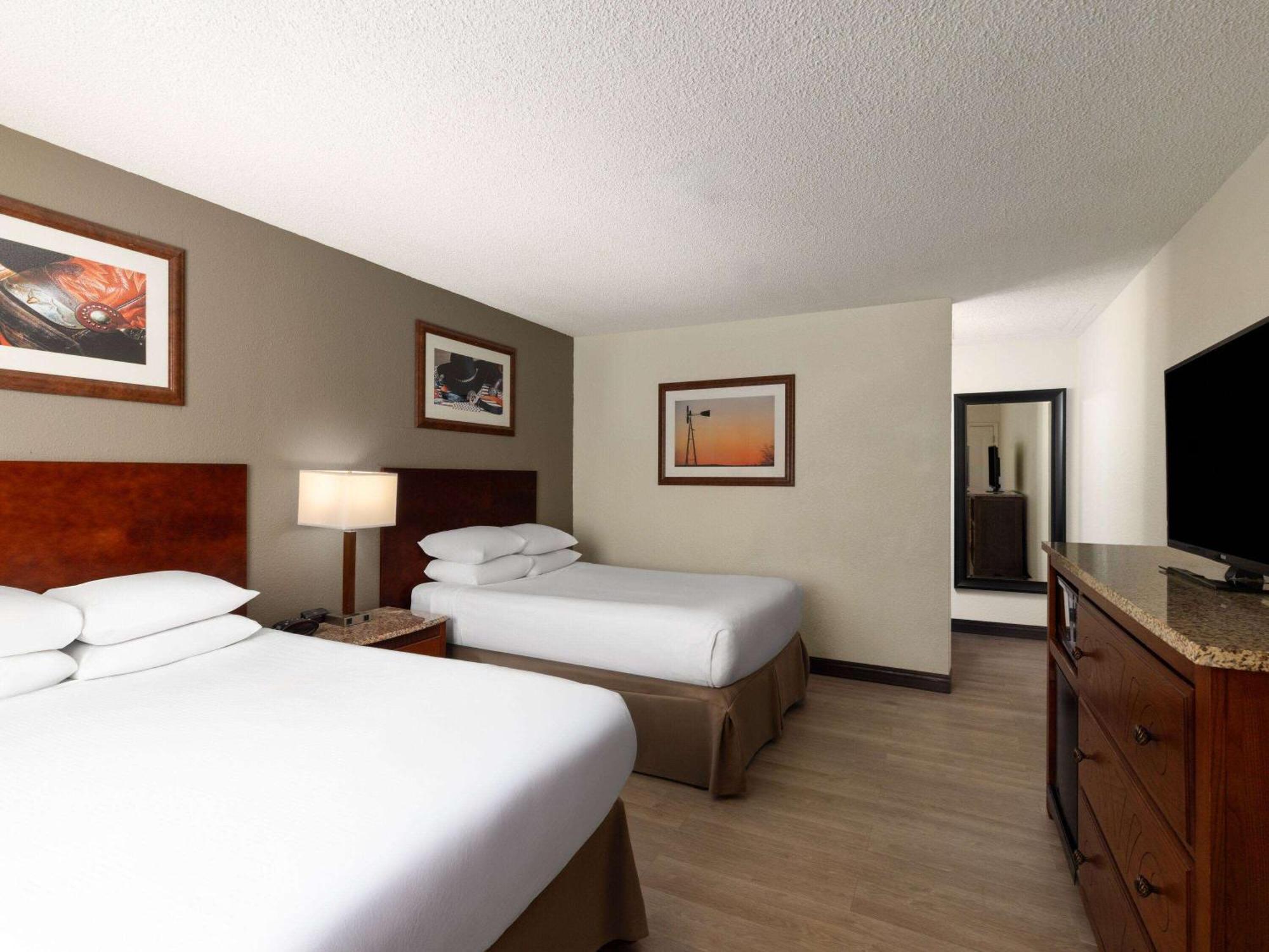 Ramada By Wyndham Elko Hotel At Stockmen'S Casino מראה חיצוני תמונה