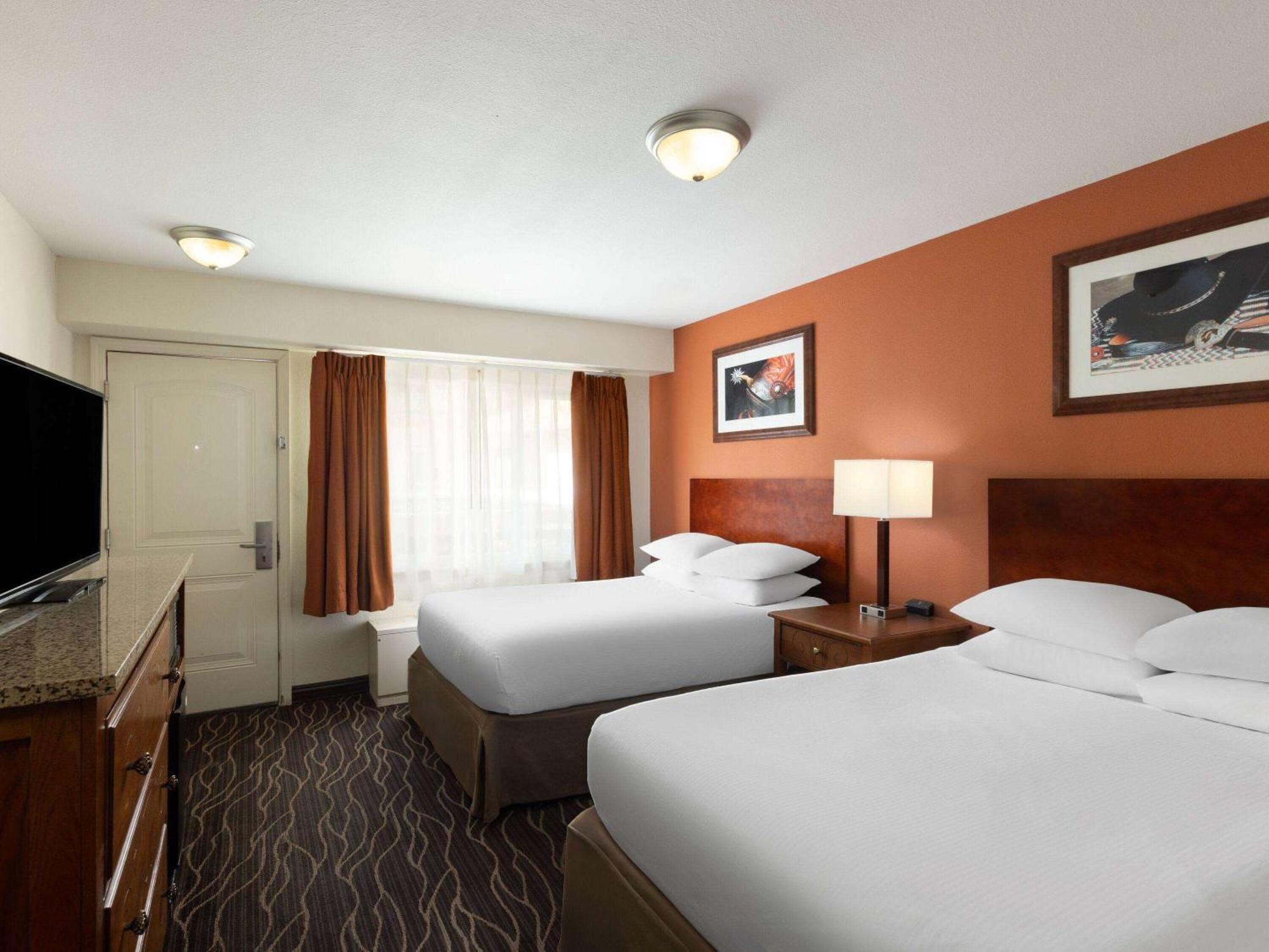 Ramada By Wyndham Elko Hotel At Stockmen'S Casino מראה חיצוני תמונה
