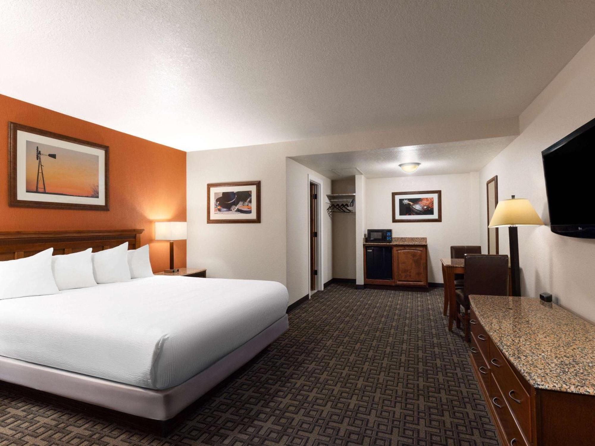 Ramada By Wyndham Elko Hotel At Stockmen'S Casino מראה חיצוני תמונה