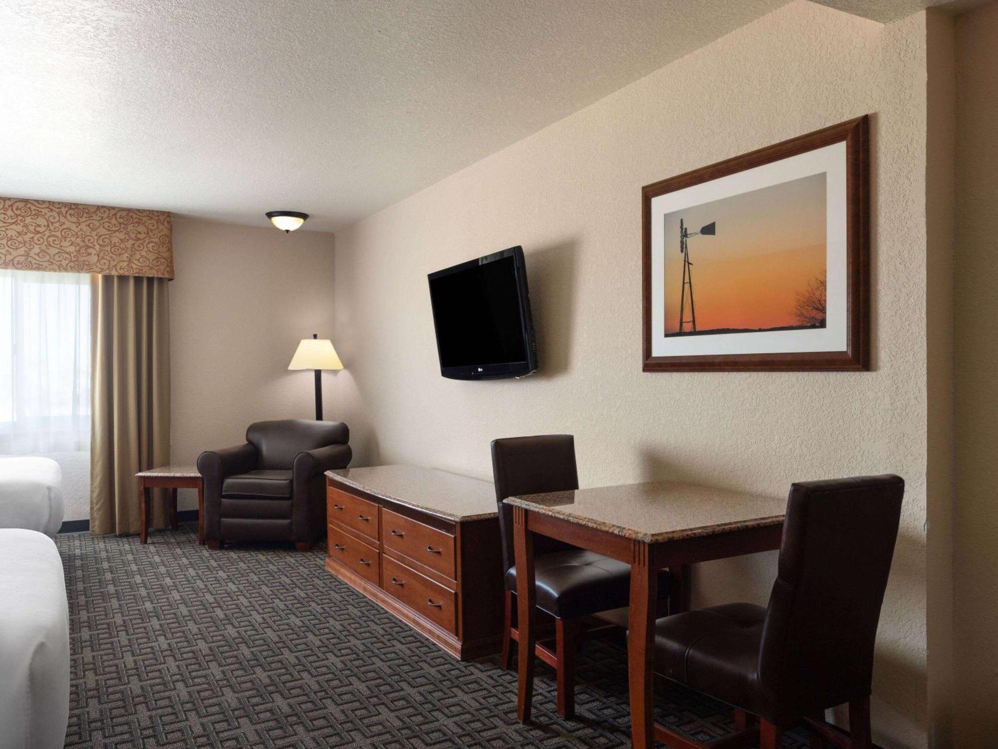 Ramada By Wyndham Elko Hotel At Stockmen'S Casino מראה חיצוני תמונה