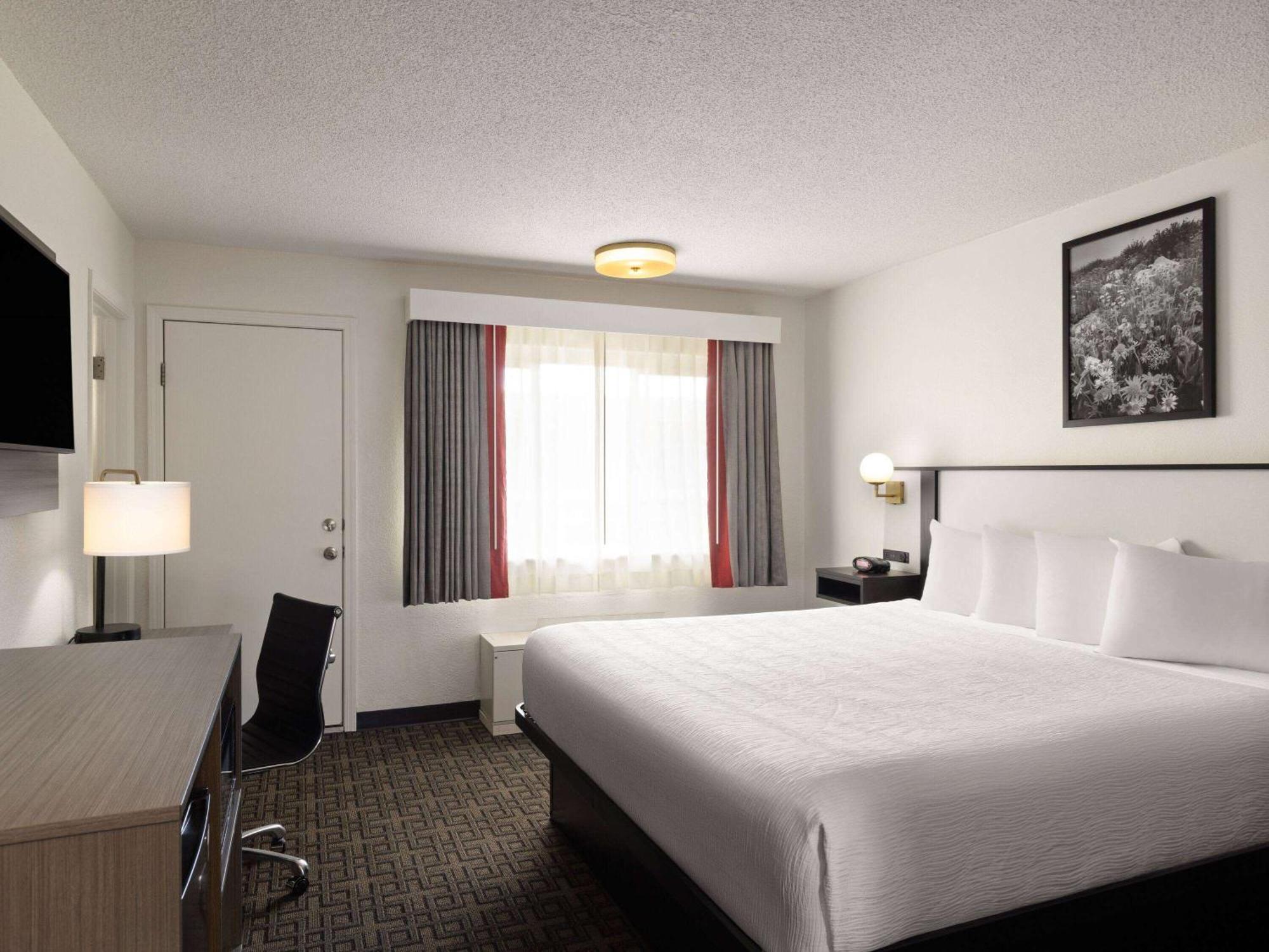 Ramada By Wyndham Elko Hotel At Stockmen'S Casino מראה חיצוני תמונה